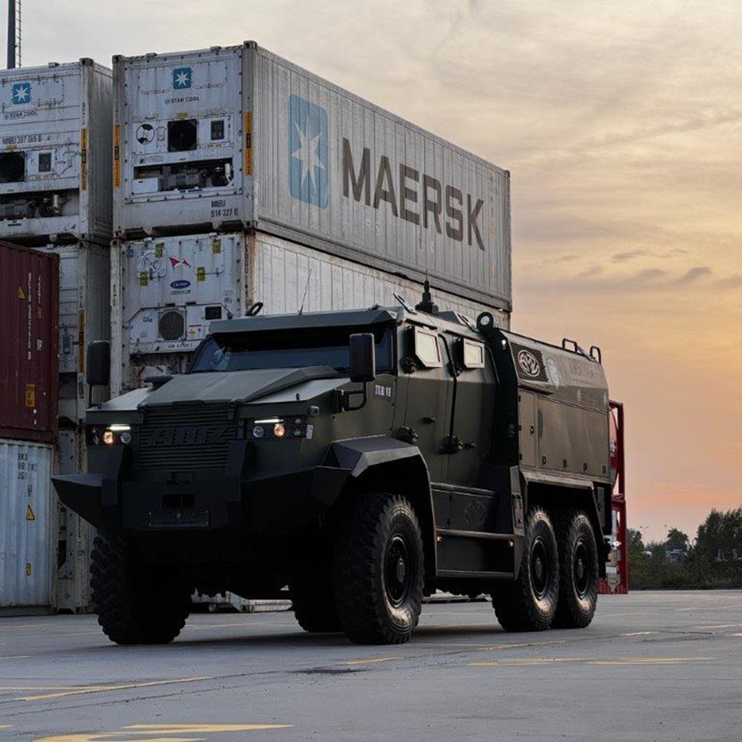 TU6-6x6